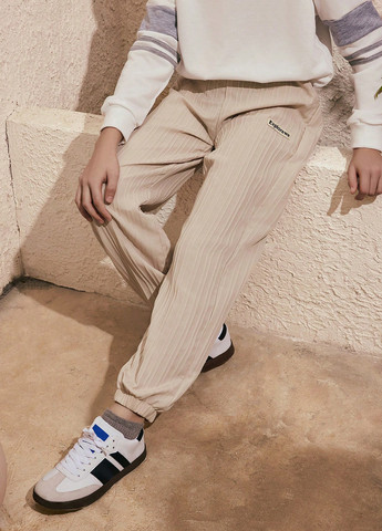 Бежевые спортивные, кэжуал демисезонные брюки джоггеры SHEIN
