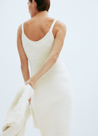 Белое кэжуал платье силуэтная H&M однотонное