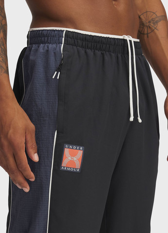 Темно-серые спортивные демисезонные джоггеры брюки Under Armour