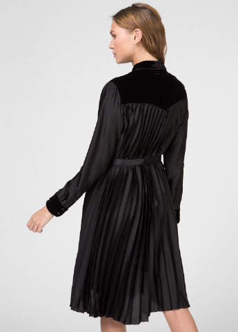 Черное кэжуал платье плиссированное Replay однотонное