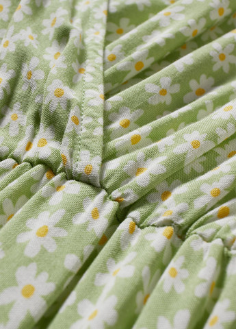 Салатовое кэжуал платье C&A с цветочным принтом