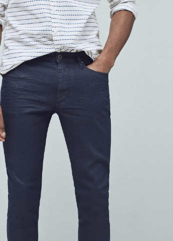 Темно-синие демисезонные со средней талией джинсы Mango
