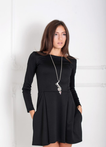 Чорна кежуал зручне і стильне асиметричне плаття з кишенями alay чорний Podium однотонна