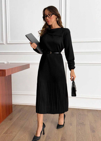 Черное кэжуал платье плиссированное SHEIN однотонное