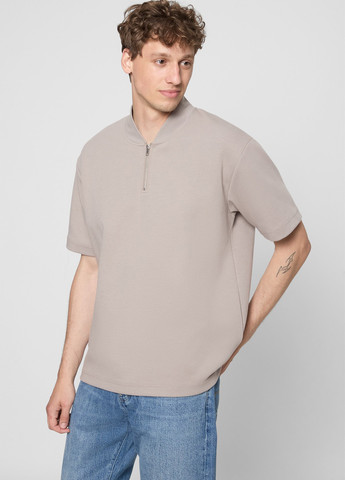 Бежева футболка PRPY