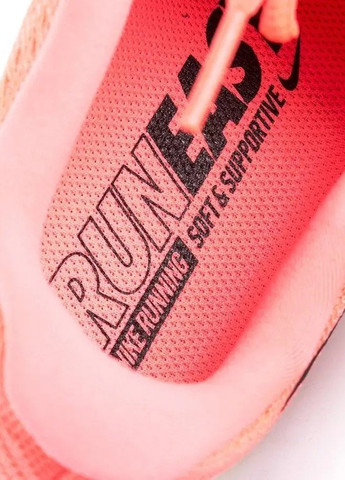 Оранжевые всесезонные кроссовки женские Nike WMNS AIR ZOOM VOMERO 12