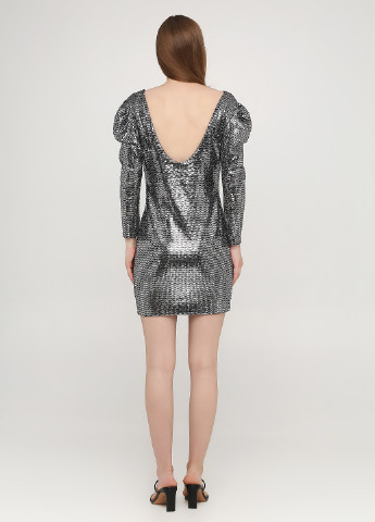 Серебряное коктейльное платье с открытой спиной New Style однотонное