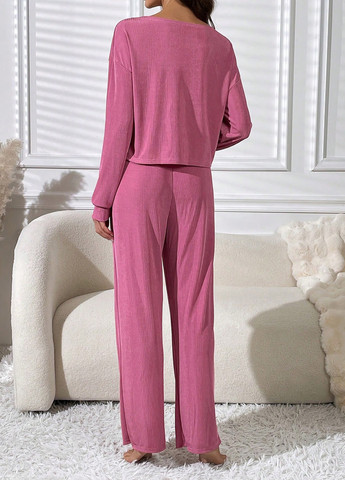 Малинова всесезон піжама (кофта, штани) кофта + брюки SHEIN