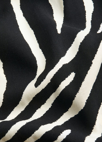 Черно-белые кэжуал летние кюлоты брюки H&M