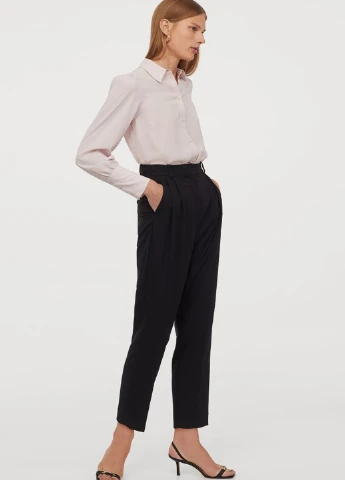 Светло-розовая блуза H&M