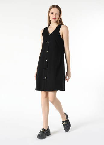 Черное кэжуал платье а-силуэт Colin's однотонное