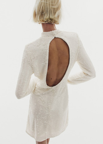 Кремовое вечернее, кэжуал платье с открытой спиной H&M однотонное