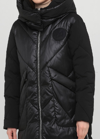 Чорна зимня куртка Batterflei