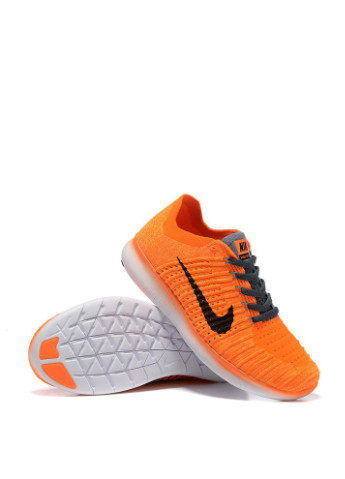 Оранжевые демисезонные кроссовки женские Nike WMNS FREE RN