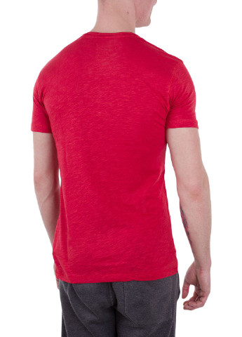 Червона футболка E-Bound