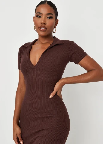 Коричневое кэжуал платье платье-футболка Missguided однотонное