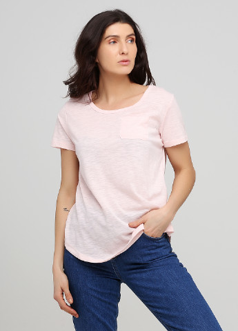 Светло-розовая летняя футболка Avon