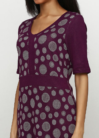 Фиолетовое кэжуал платье Signature с абстрактным узором