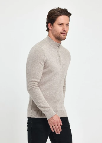 Бежевый демисезонный свитер Trend Collection
