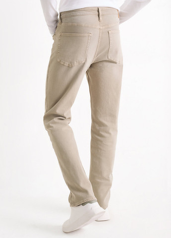 Бежевые демисезонные прямые джинсы C&A