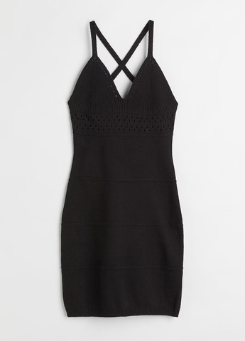 Чорна кежуал сукня з відкритими плечима H&M однотонна