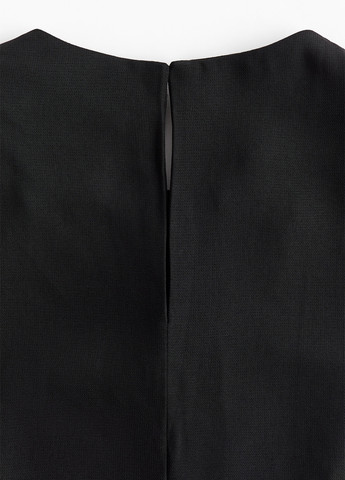 Чорна кежуал сукня H&M однотонна