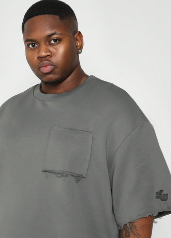 Сіра футболка SHEIN