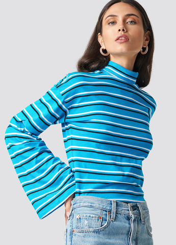 Голубой демисезонный свитер NA-KD
