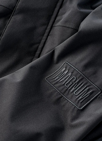 Черная демисезонная ветровка Magnum MAGNUM OTRI