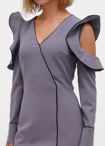 Серое кэжуал платье Sassofono однотонное