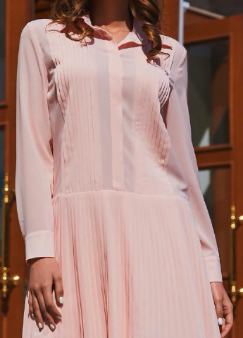 Розовое кэжуал нежно-розовое платье с заниженной талией и плиссировкой SL.IRA