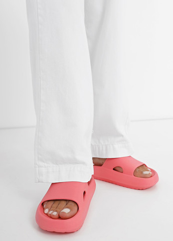 Коралловые шлепанцы Skechers