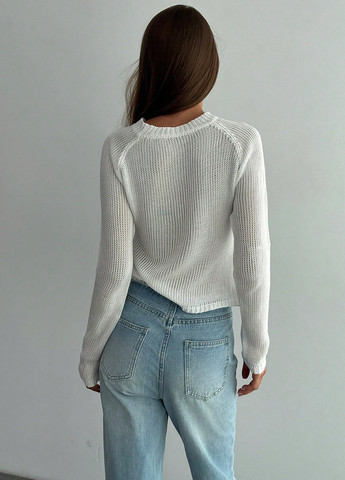 Белый демисезонный свитер SHEIN