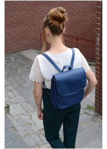 Жіночий рюкзак 30х12х25 см Sambag (210475250)