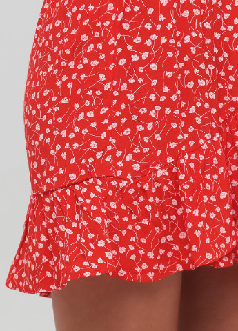 Красная кэжуал цветочной расцветки юбка Monki клешированная