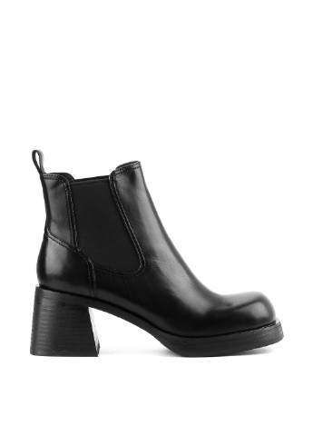 Осенние ботинки челси Le'BERDES без декора