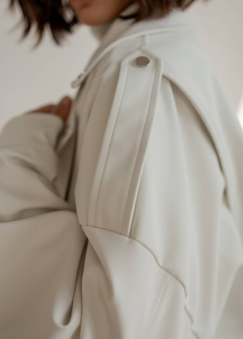 Біла демісезонна куртка косуха No Brand