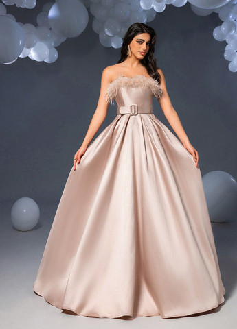 Кремова вечірня сукня з відкритими плечима SHEIN однотонна