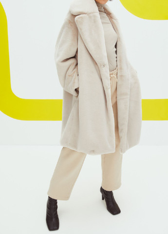 Світло-бежеве зимнє Пальто H&M
