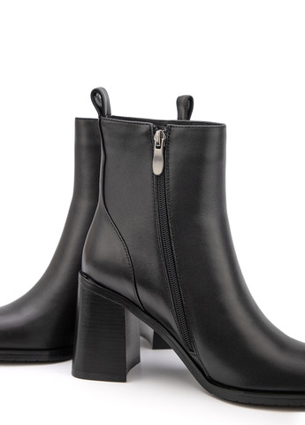 Чорні демісезонна ботильйони Respect