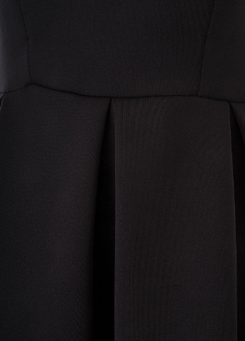 Черное коктейльное платье Miss Miss однотонное