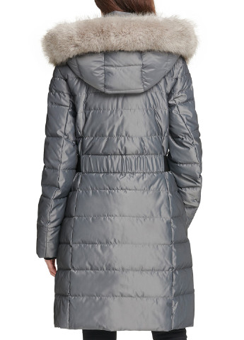Серая зимняя куртка DKNY