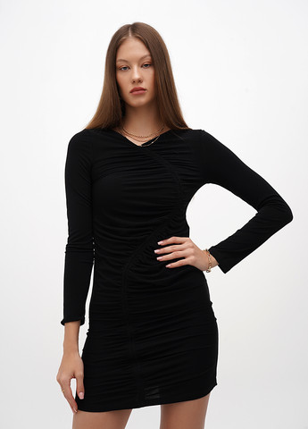 Чорна кежуал сукня силуетна Stradivarius однотонна