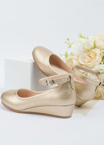 Золотые туфли на танкетке SHEIN