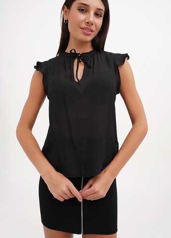 Чёрная блуза Terranova