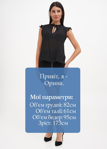 Чёрная блуза Terranova