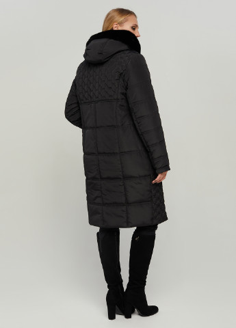 Черная зимняя куртка Miledi