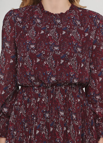 Сливовое кэжуал платье клеш, плиссированное Vero Moda с цветочным принтом