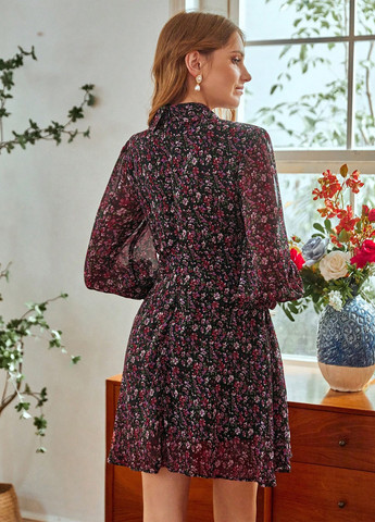 Комбінована кежуал сукня кльош SHEIN з квітковим принтом