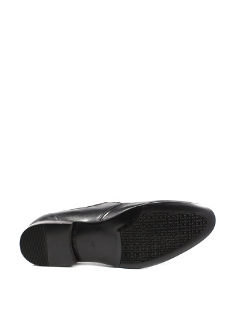 Черные классические туфли Manzatti